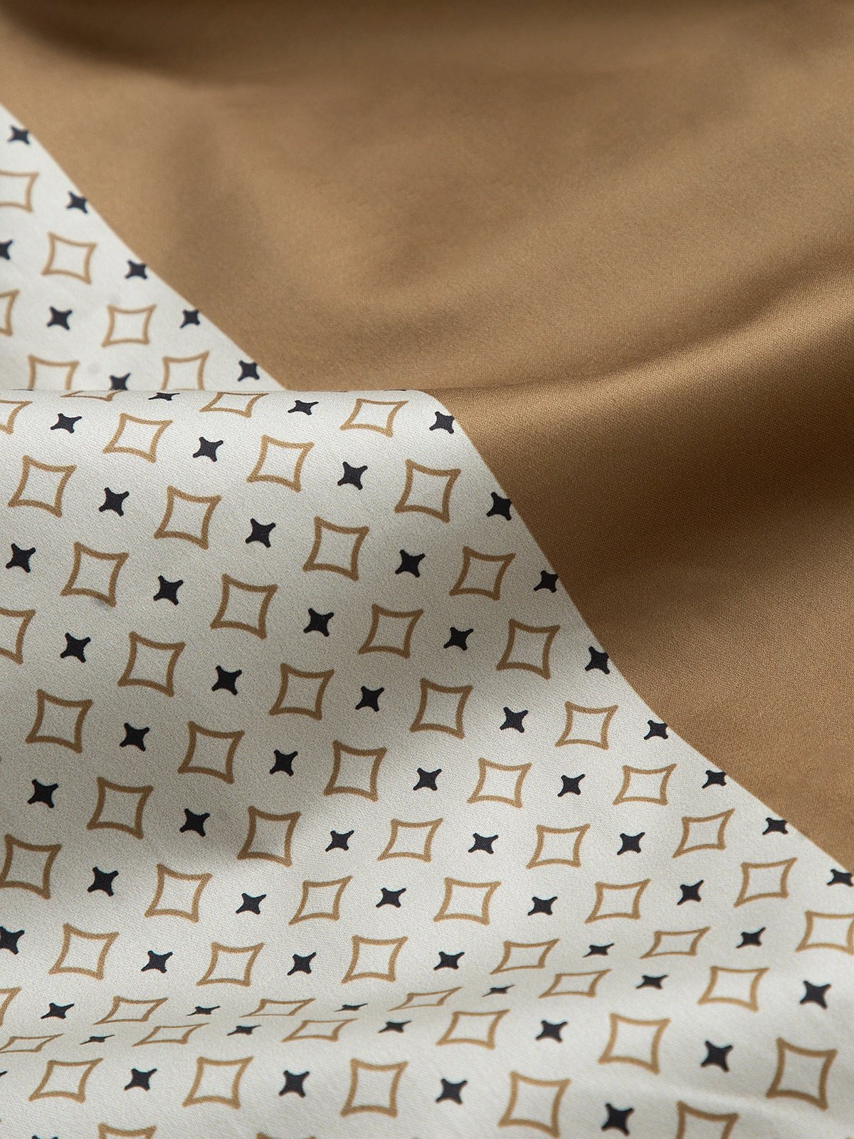 L’ARTE MILANO satino patalynės komplektas – 400 siūlų tankis, medvilnė ir tencelis (160×200 cm)