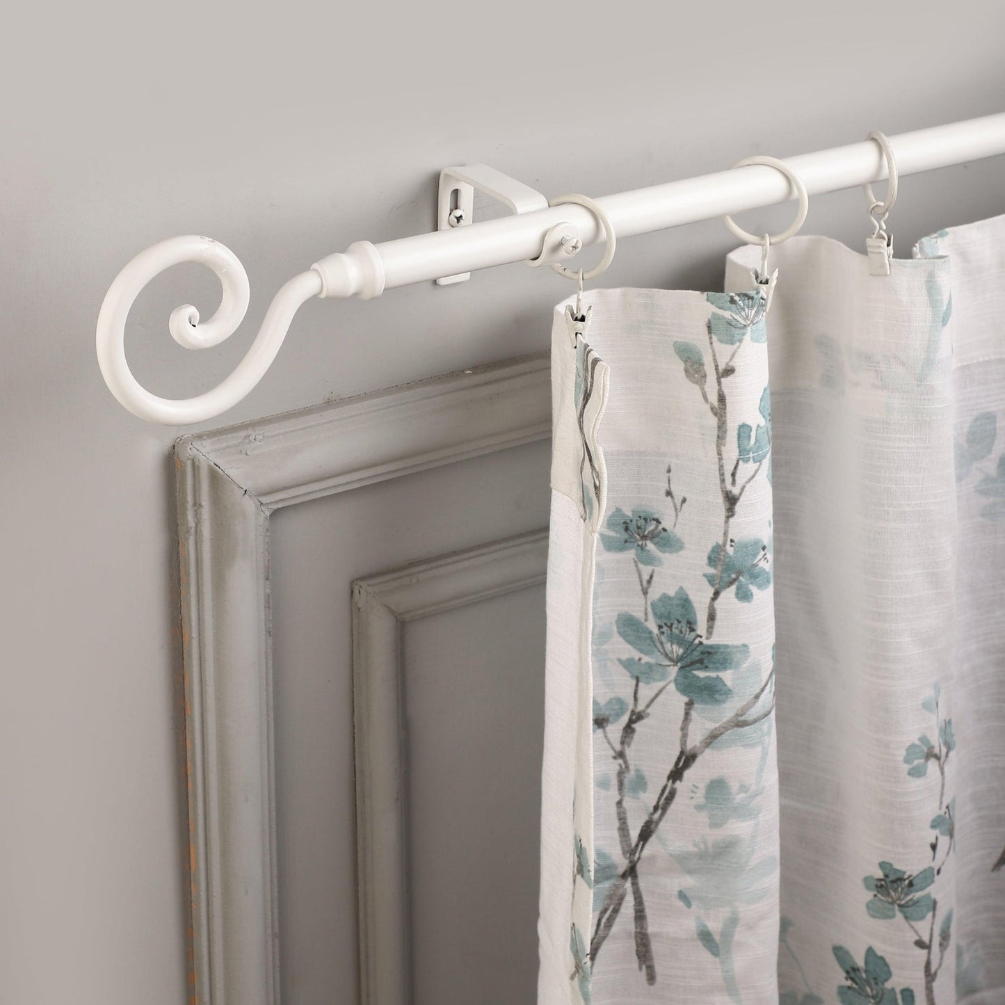 White Extendable Curtain Pole | Spiral Cage Finials | 61-366cm-0
